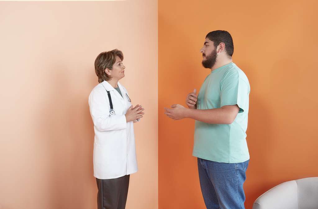 A los especialistas en nutrición les resulta fundamental que las personan aprendan a identificar los cuatro tipos de alimentos que existen.