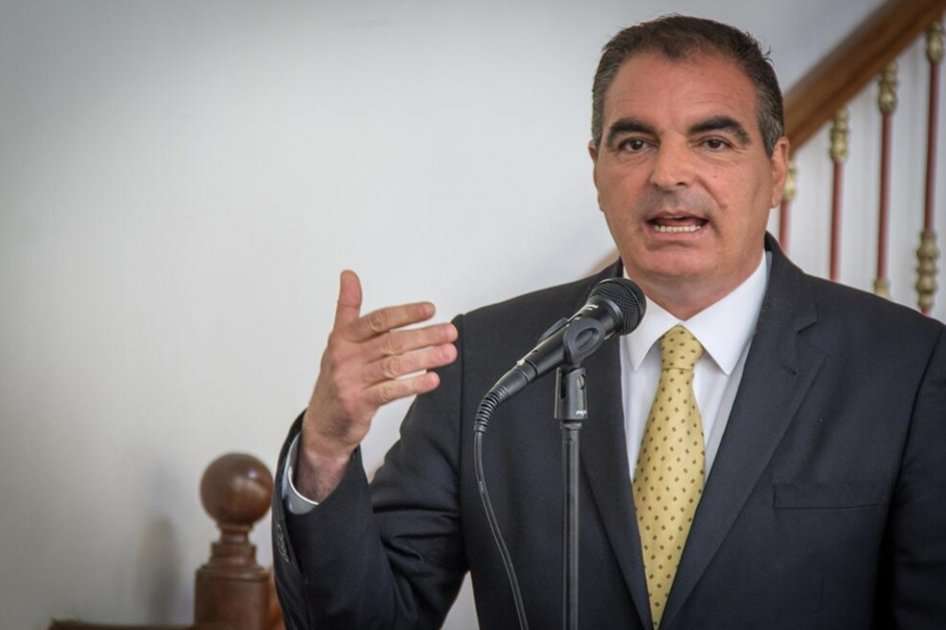 El ministro del Interior, Aurelio Iragorri Valencia.