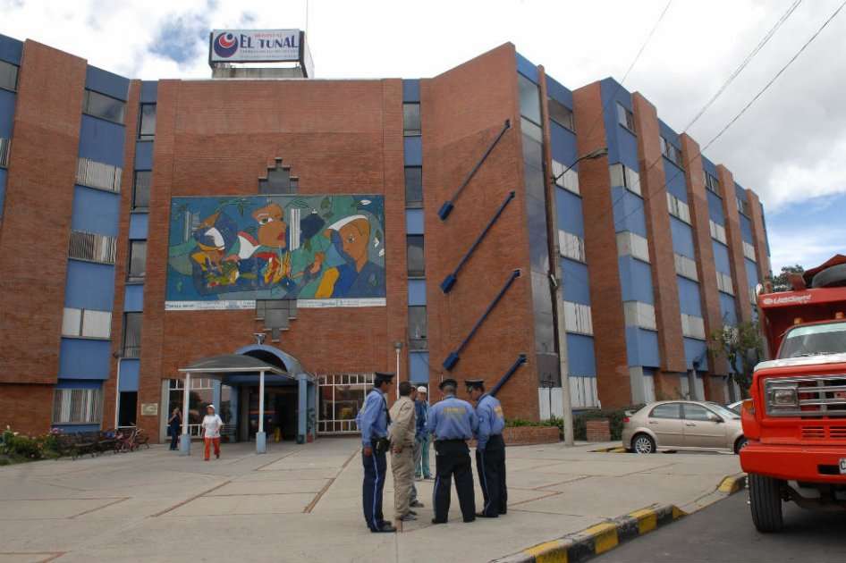 En el Hospital El Tunal fue atendida la menor que murió este martes.