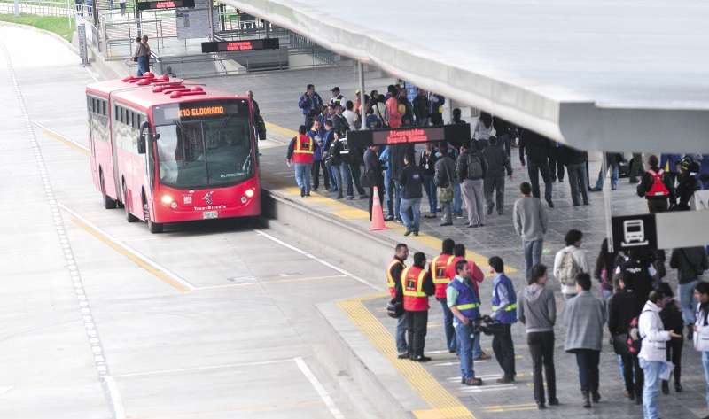 Los usuarios del sistema pagarán $2.300 una vez se firme el borrador de decreto.  / El Espectador