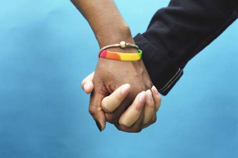 “Nos sentíamos señaladas”: pareja de mujeres que entuteló a centro comercial en Barranquilla
