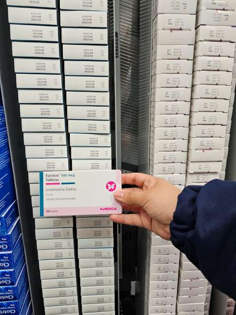 Fenalco le responde a Petro: bodegas no acaparan medicamentos, almacenan para distribución