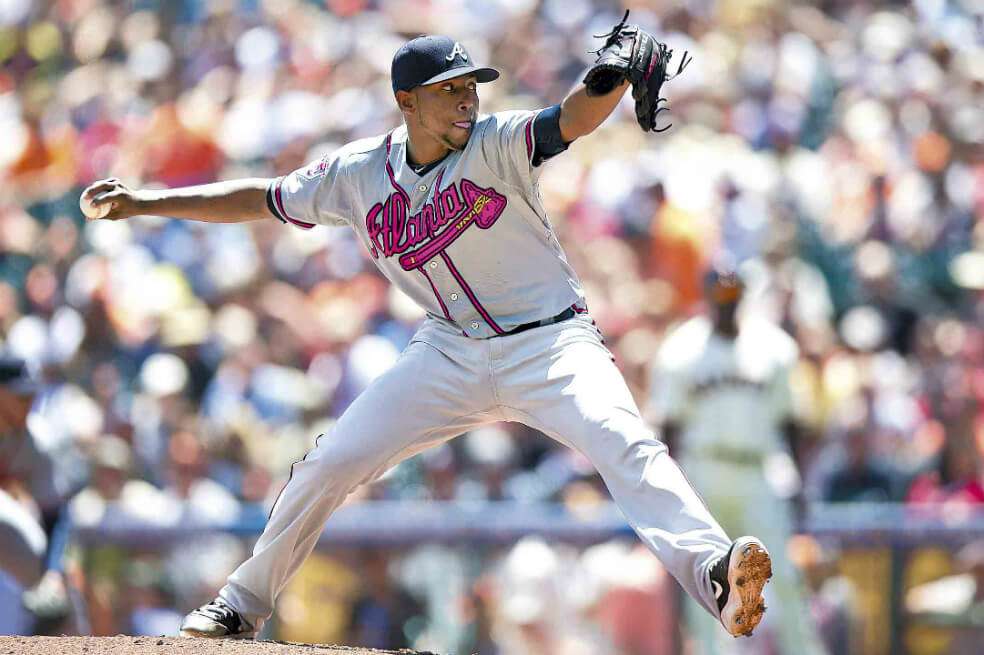Julio Therán, beisbolista colombiano en las Grandes Ligas.