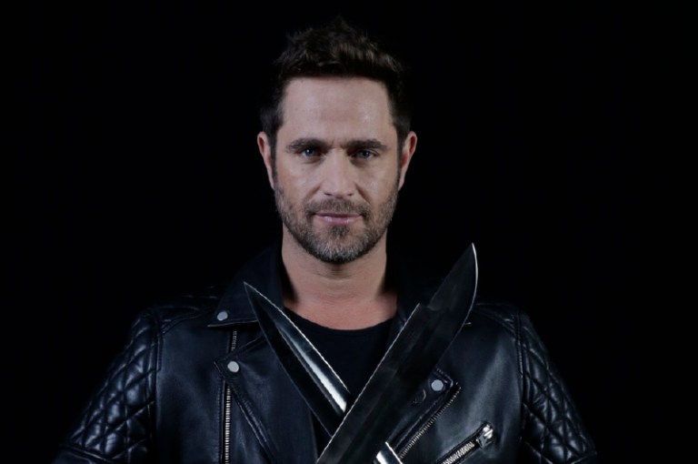 Michel Brown, la nueva cara de “Desafío sobre fuego”