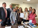 Siete de 14 senadores de la Comisión Séptima piden archivar reforma a la salud