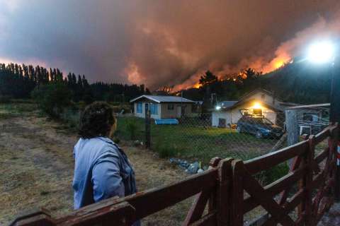 Incendios en la Patagonia han arrasado con casi 12 mil hectáreas: aún hay dos puntos activos
