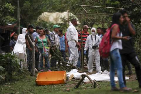 Mindefensa asegura que escena de explosión en Dagua fue alterada por los indígenas