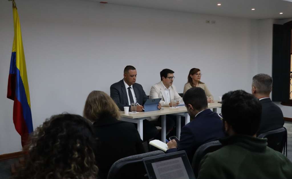 El Mecanismo Tripartito de Seguimiento, Monitoreo y Verificación del proceso de paz entre el Gobierno y el  Clan del Golfo presentó su primer informe bimestral