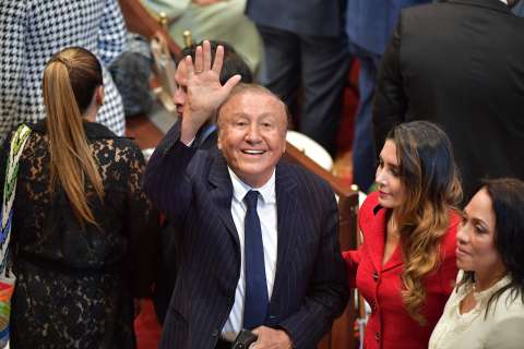 Procuraduría sanciona a Rodolfo Hernández por tratos irrespetuosos