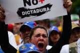 Oposición venezolana sale a la calle a formalizar rechazo a Constituyente