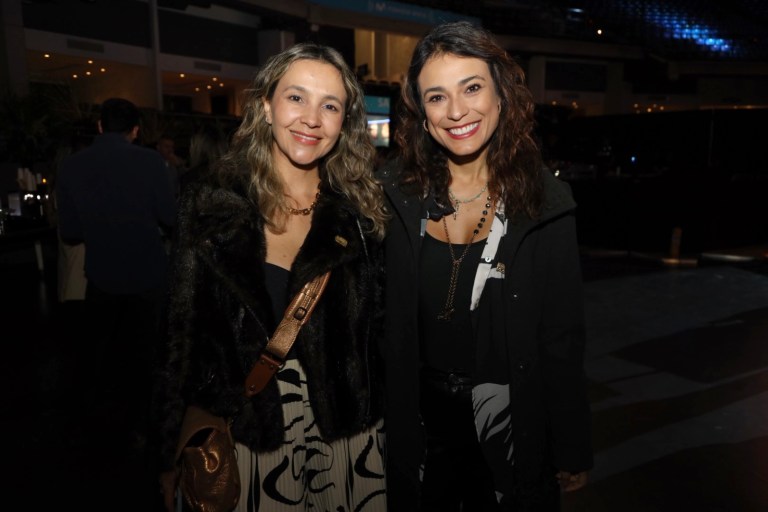Alexandra Santos y acompañante.