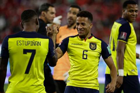 FIFA rechaza reclamos de Chile y Perú contra ecuatoriano Byron Castillo