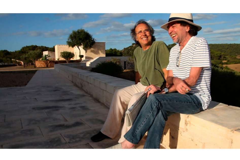 Los músicos Joan Manuel Serrat y Joaquín Sabina.