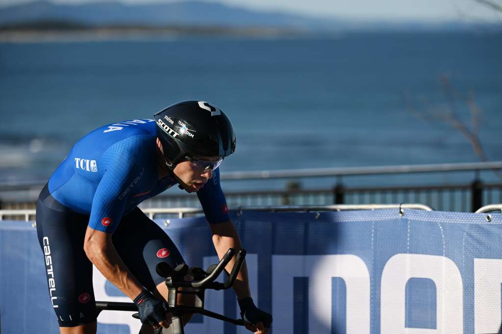 Wollongong (Australia), 19/09/2022.- Lorenzo Milesi of Italy in action during the Men'Äôs Under 23 Time Trial during the 2022 UCI Road World Championships in Wollongong, south of Sydney, Australia, 19 September 2022. (Ciclismo, Italia) EFE/EPA/DEAN LEWINS AUSTRALIA AND NEW ZEALAND OUT