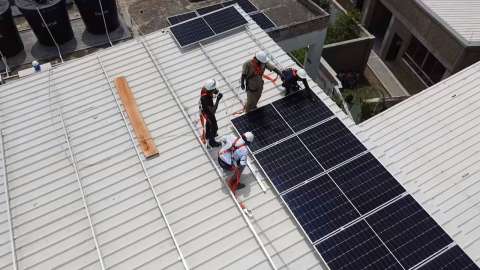 ¿Impuesto al Sol? La confusión por el cobro a generadores de energía en Barranquilla