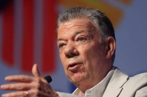 Santos va por la secretaría general de la ONU