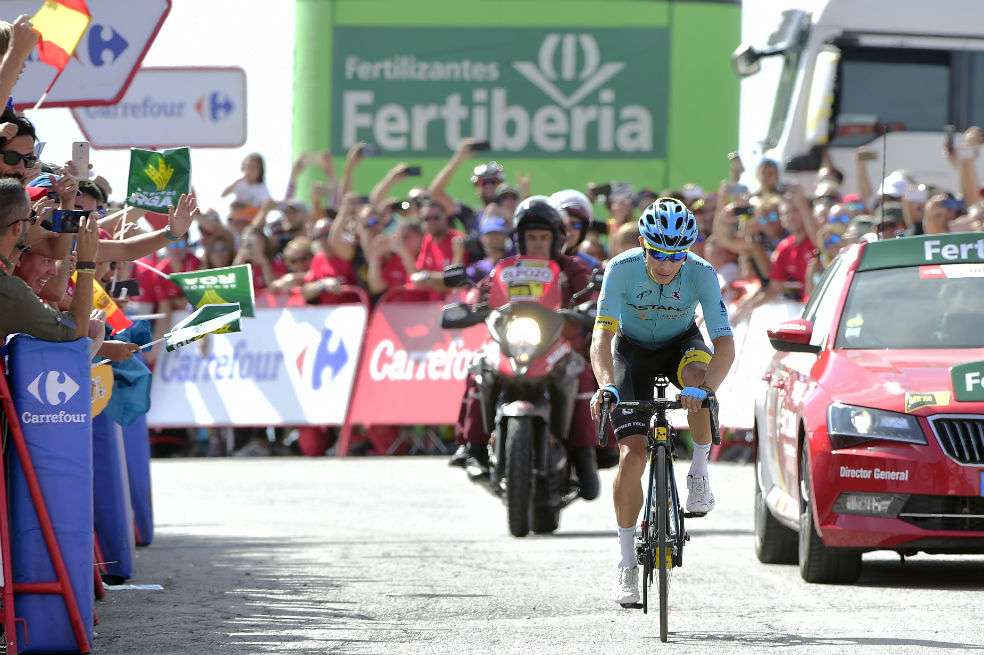 Miguel Ángel López, ciclista del Astana. / AFP