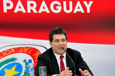 Controversia en Paraguay por reelección presidencial