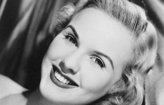 Muere la actriz canadiense Deanna Durbin