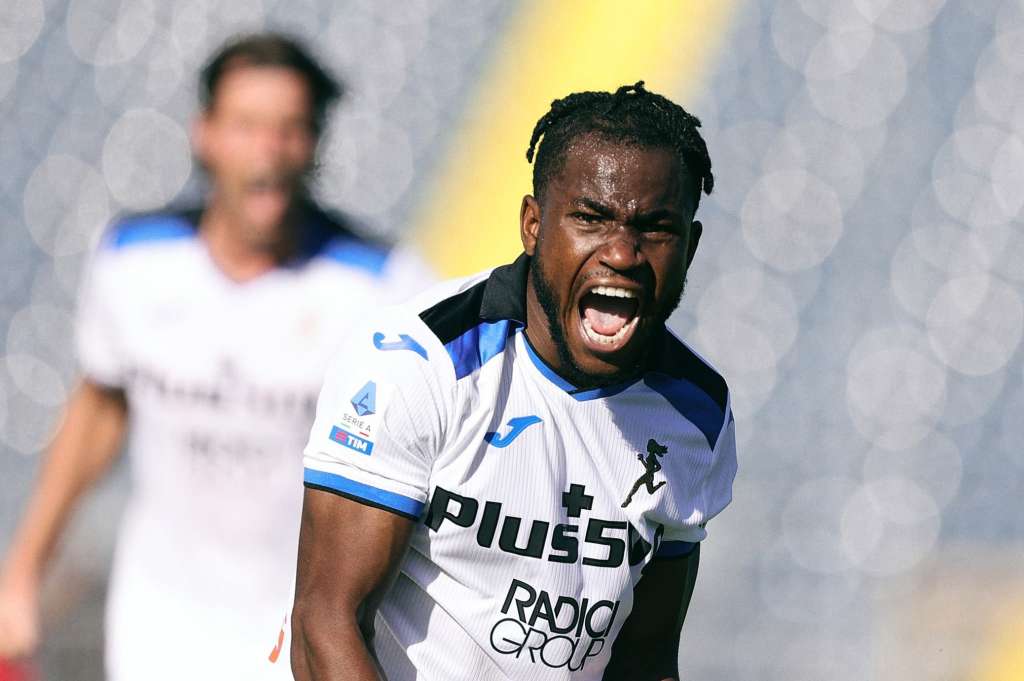 Ademola Lookman suma su quinto gol en la temporada con la camiseta de Atalanta.