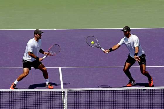 Cabal y Farah, eliminados en Shanghái// AFP
