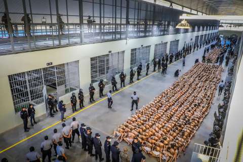El Salvador: ¿y por qué lo que hace Bukele con los pandilleros está mal?