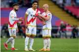 Con la cinta de capitán en su brazo, Falcao le dijo adiós al Rayo Vallecano