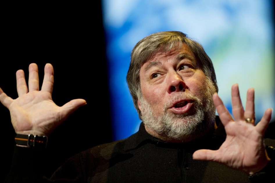 Steve Wozniak, cofundador de Apple, junto al fallecido Steve Jobs creó en 1976 el primer ordenador personal de Apple y ahora se dedica a dar conferencias y a labores filantrópicas./ AFP