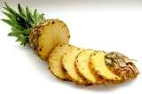Trece beneficios de comer piña