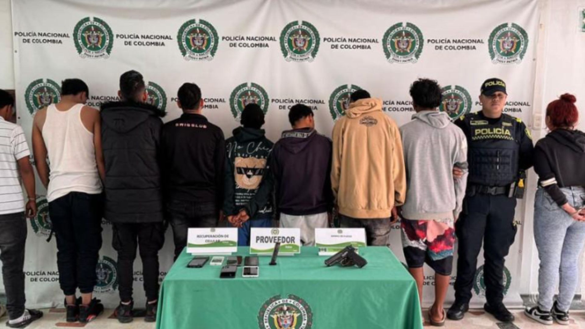 A los señalados se les impuso detención en centro carcelario.