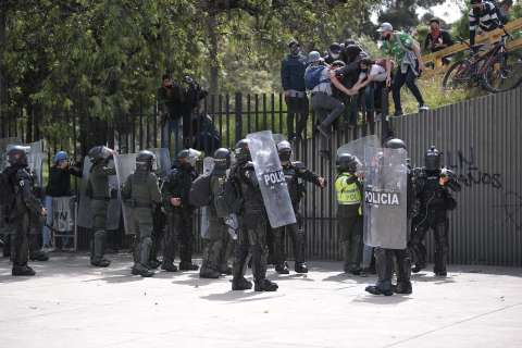 Oposición presentará otra vez proyectos para reformar la Policía