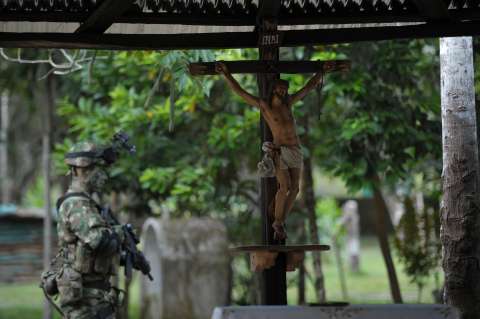 El problema del Ejército con la religión