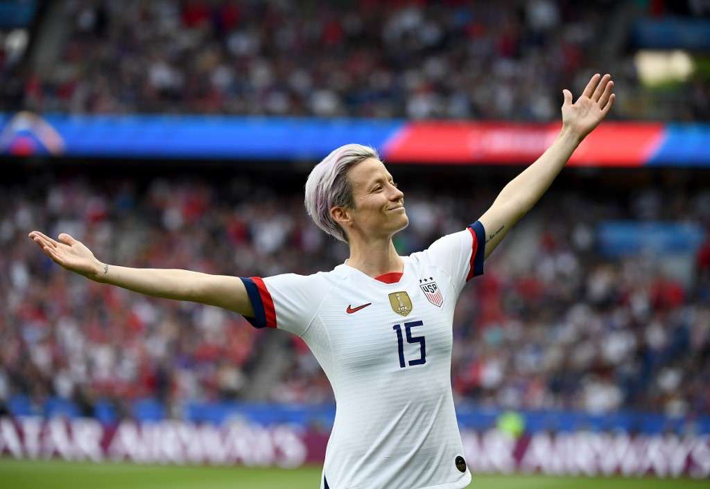 Megan Rapinoe, jugadora profesional y capitana de la selección de Estados Unidos de fútbol femenil. / AFP