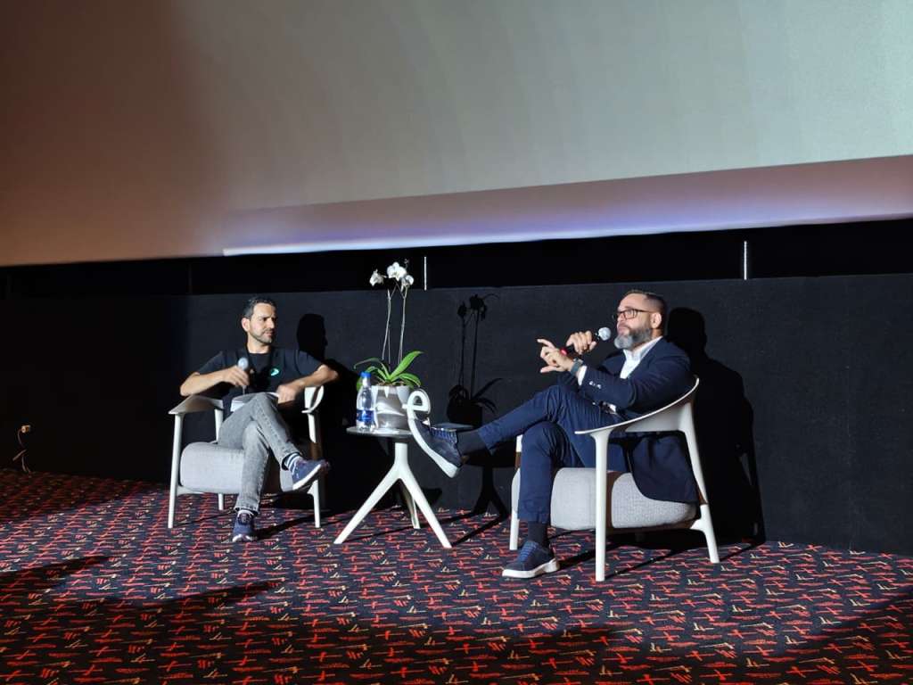 Felipe Ossa, de Endeavor, junto a Henrique Meinking, el Chief IA Solutions Officer de Xerticai, uno de los invitados al evento del ecosistema emprendedor.