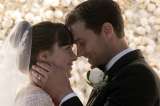 50 sombras de Grey: Dakota Johnson le enseño a Jaime Dornan a desnudarse de forma sexy