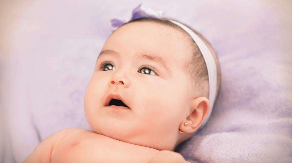 Aretes para mi bebé: ¿Sí o no?