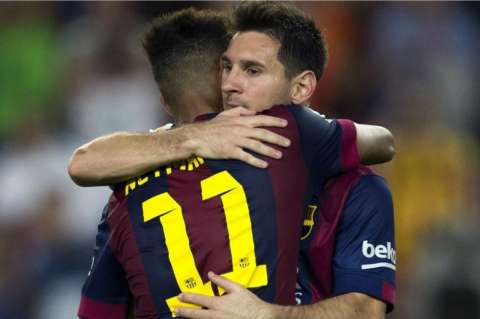 Messi, Neymar y Alves se reincorporan a los entrenamientos con el Barcelona
