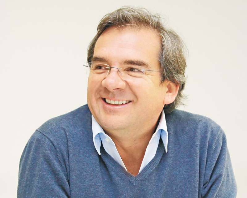 El senador Germán Varón Cotrino, de Cambio Radical, firmó como proponente ambos proyectos de acto legislativo.