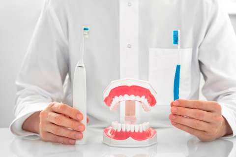 ¿Qué tan buenos son los cepillos de dientes eléctricos?