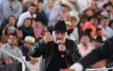 Vicente Fernández celebra sus 80 años en su rancho Los tres potrillos