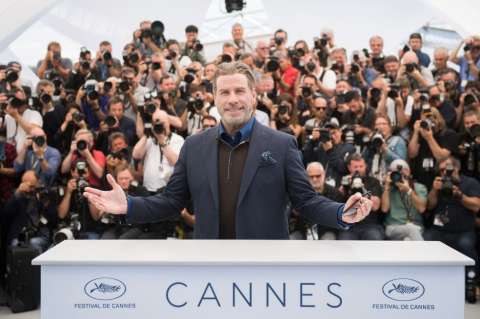 John Travolta: “No soy un ícono, todavía estoy vivo”