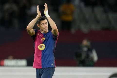 Barcelona llegó a siete victorias consecutivas y es líder absoluto en España