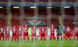 La afición del Liverpool en el punto de mira por el homenaje a la Reina Isabel II
