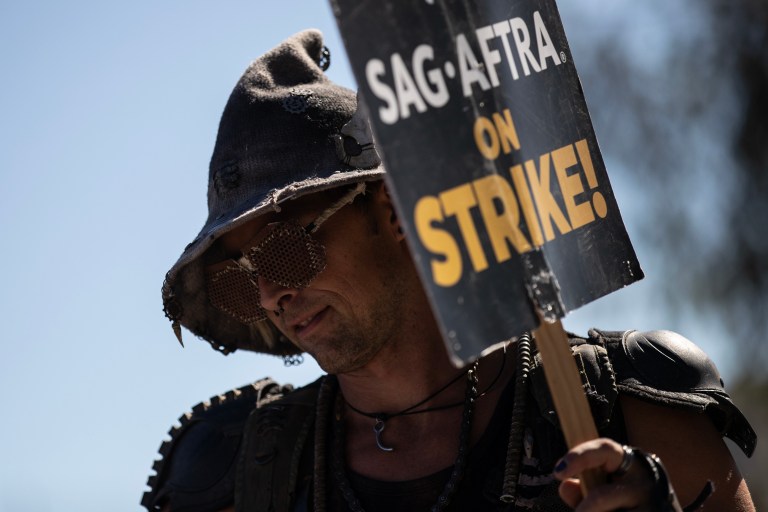 El negociador jefe de SAG-AFTRA: Hemos logrado un equilibrio justo con el convenio
