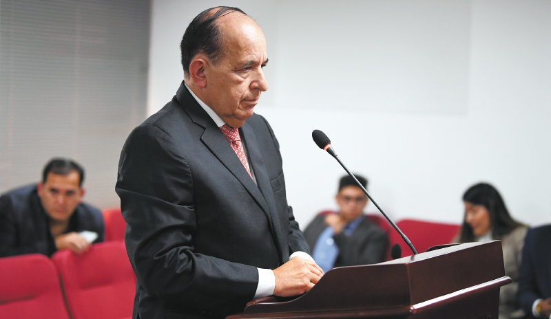 Alvaro Ashton Giraldo