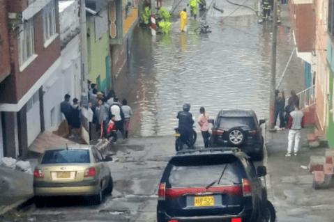 Colapso de un muro e inundaciones, las consecuencias de las fuertes lluvias en Bogotá