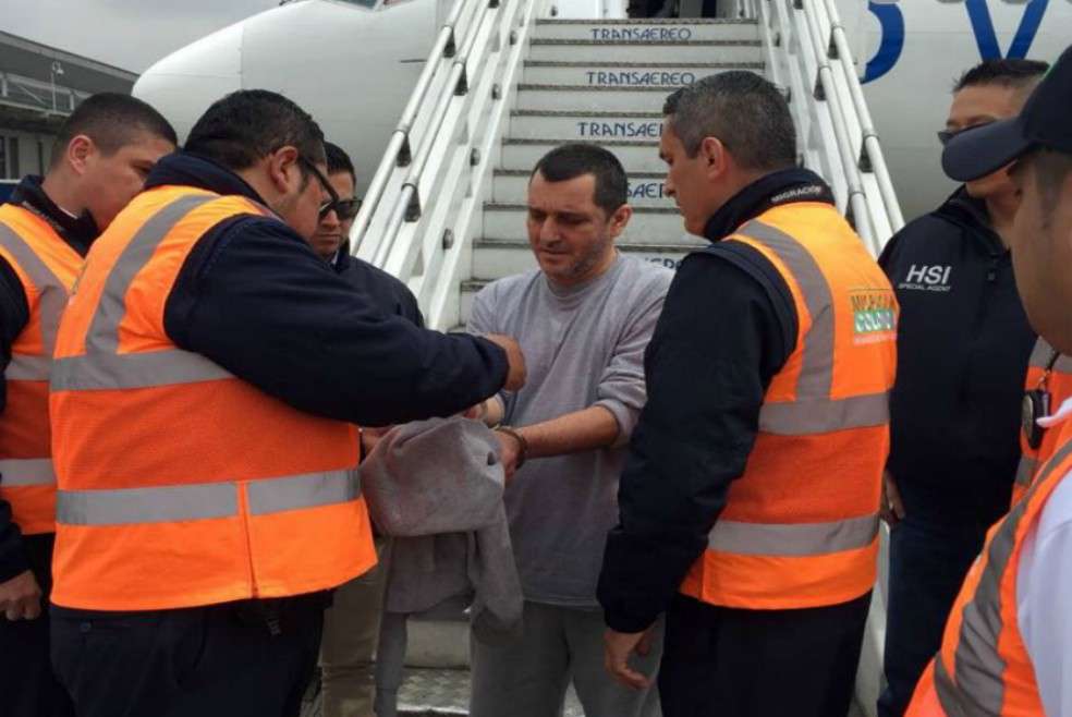 Hébert Veloza García, alias ‘H.H.’ pagó cárcel en Estados Unidos por los delitos relacionados al narcotráfico. / Cortesía: Migración Colombia
