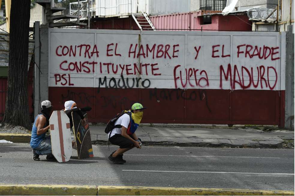 El Gobierno prohibió a partir del viernes las manifestaciones que perjudiquen las votaciones de la Asamblea Constituyente.
/ AFP.
