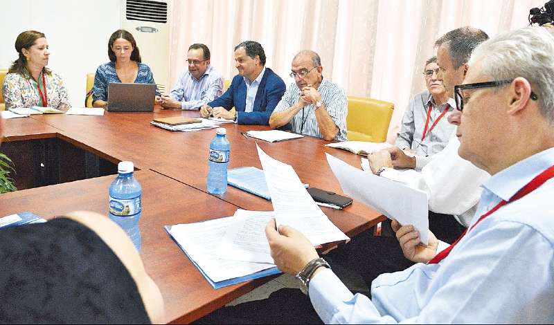 Delegados de paz del Gobierno en la instalación de la subcomisión. / SIG