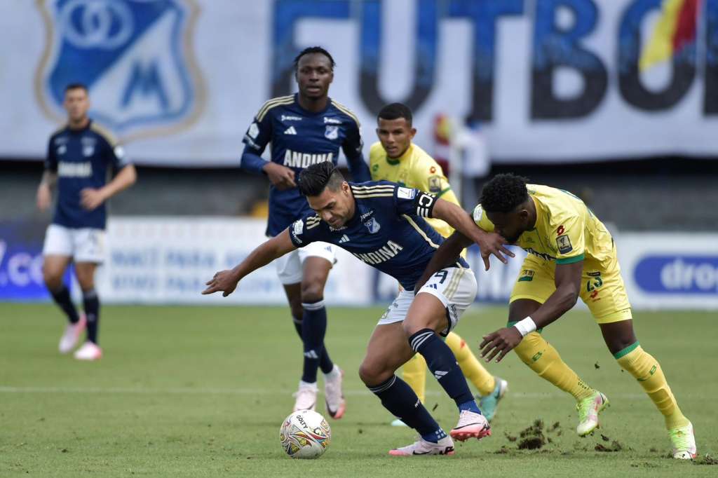 Radamel Falcao García (Millonarios) en acción durante la segunda fecha de la Liga BetPlay 2024.